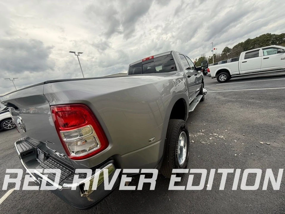 2024 Ram 3500 - Image 5 of 12