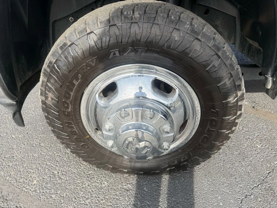 2024 Ram 3500 - Image 11 of 12