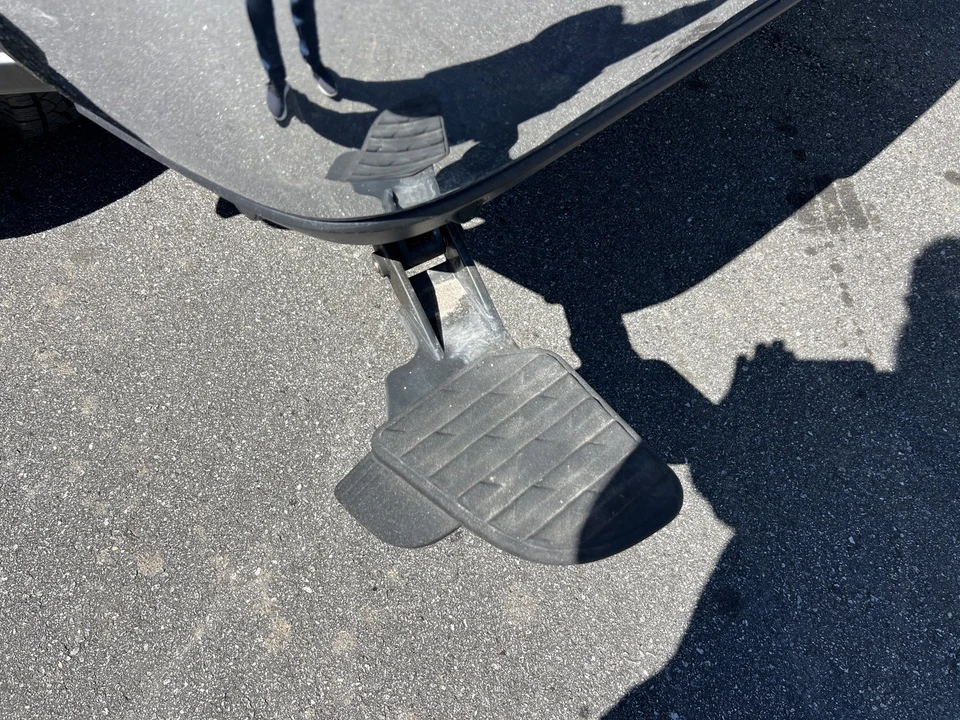 2024 Ram 3500 - Image 13 of 31