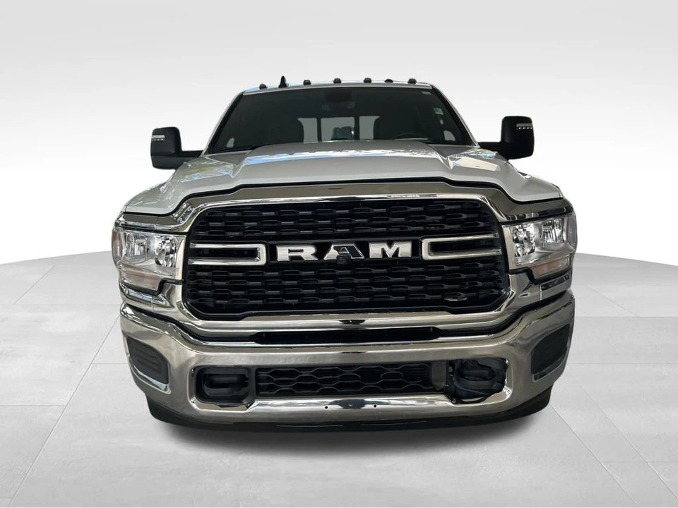 2024 Ram 3500 - Image 12 of 12