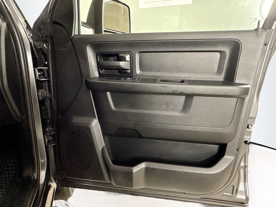 2024 Ram 3500 - Image 8 of 14