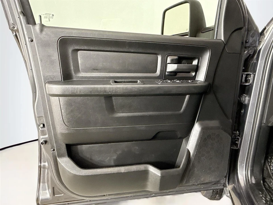 2024 Ram 3500 - Image 13 of 14