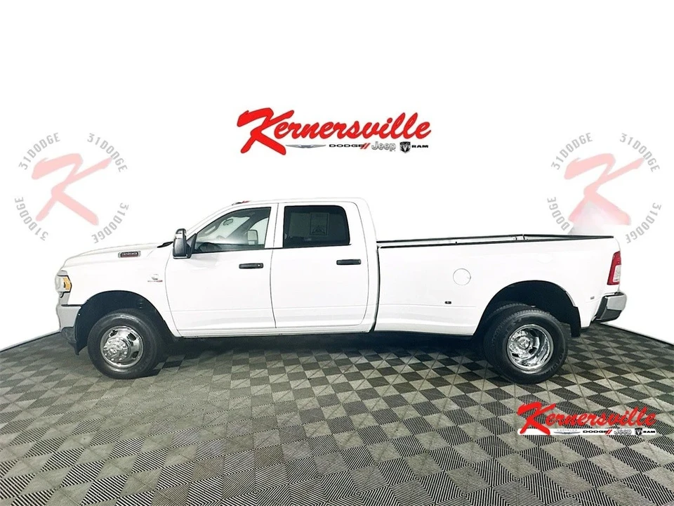 2024 Ram 3500 - Image 4 of 21