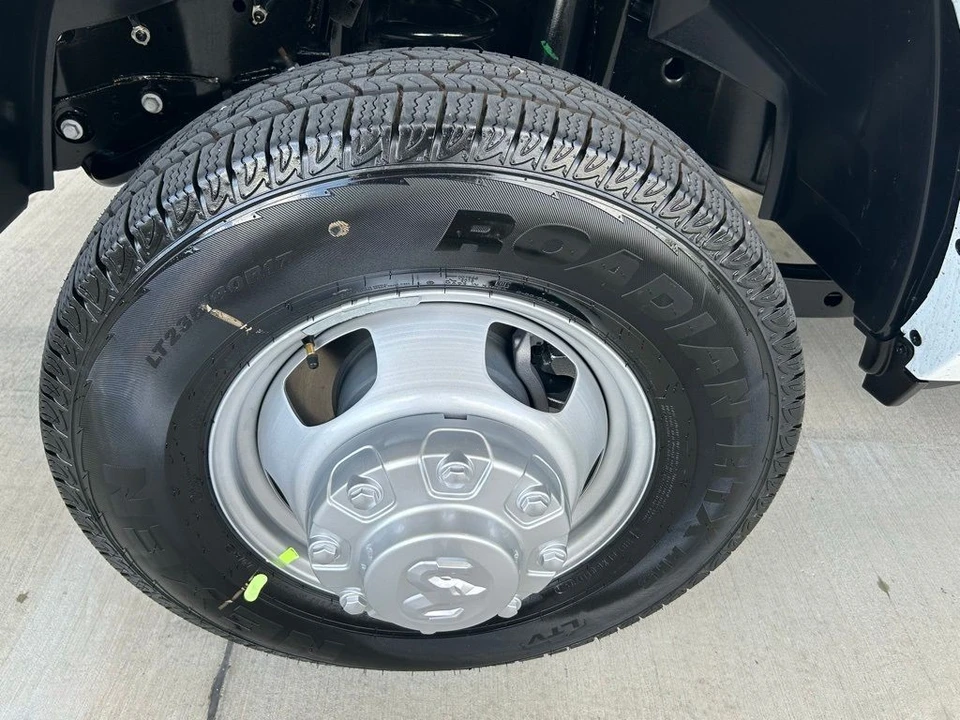 2024 Ram 3500 - Image 13 of 21
