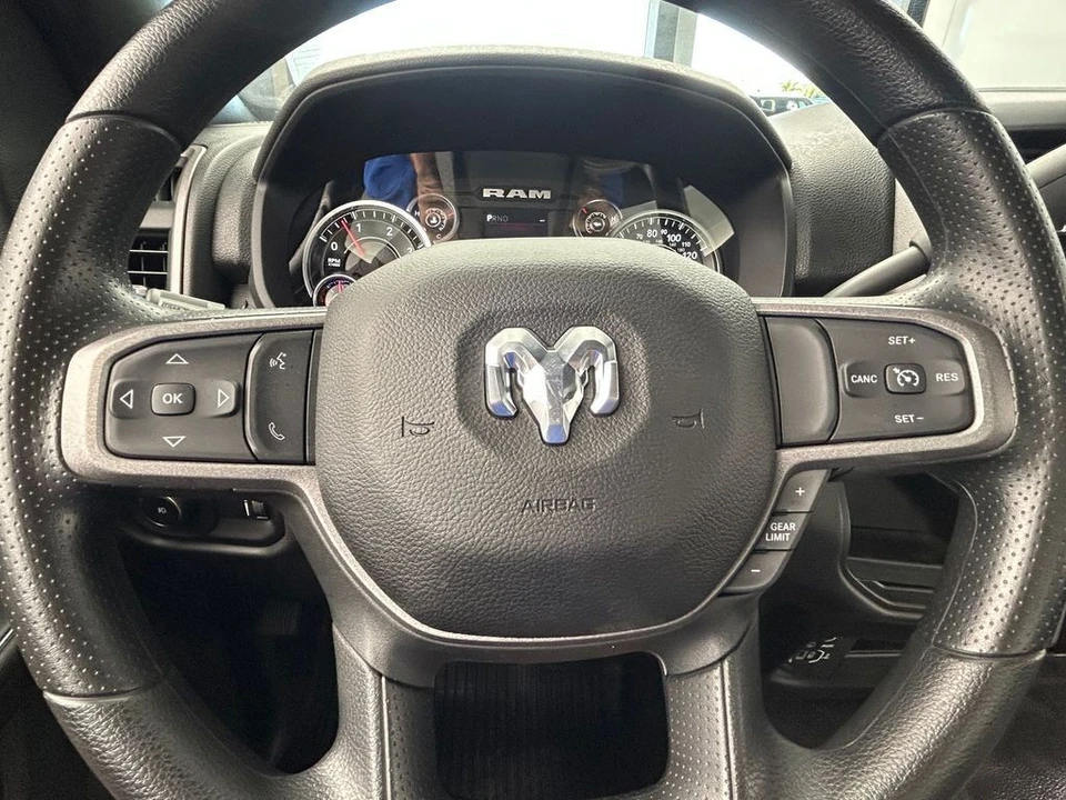 2024 Ram 3500 - Image 23 of 31