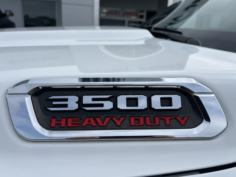 2024 Ram 3500 - Image 7 of 26