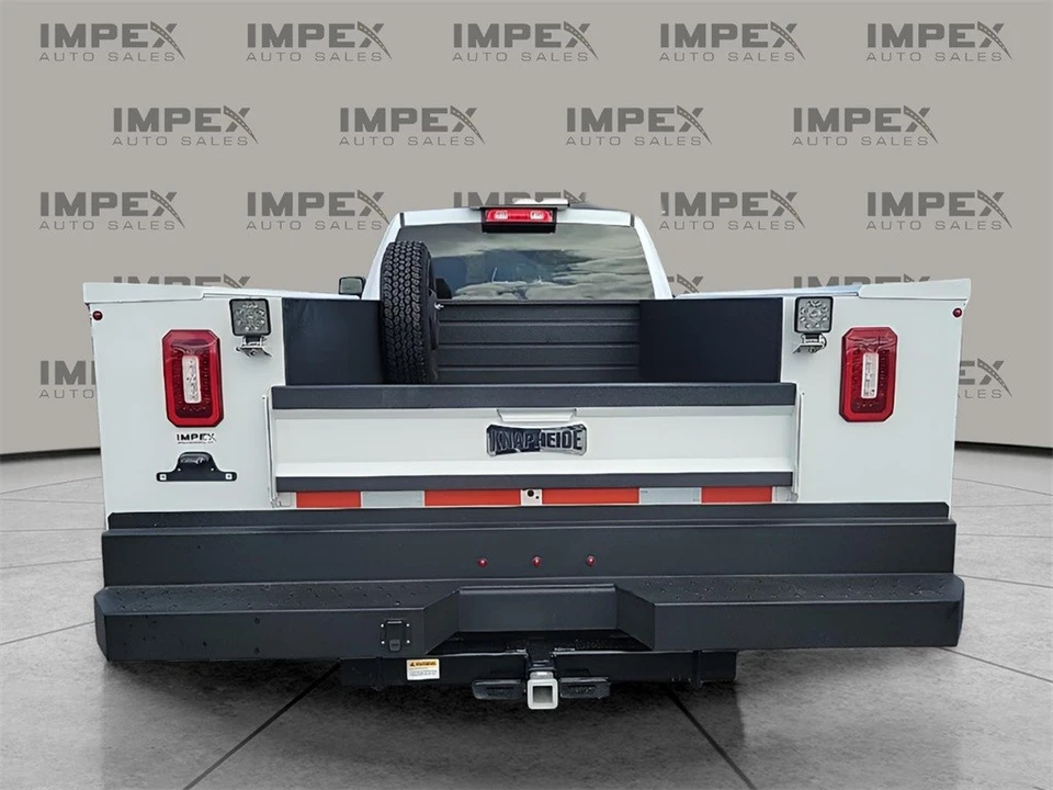 2024 Ram 3500 - Image 4 of 12