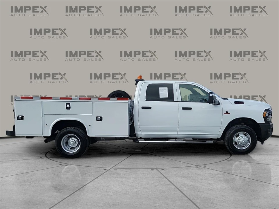 2024 Ram 3500 - Image 6 of 12