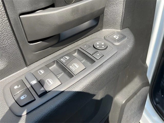 2024 Ram 3500 - Image 17 of 21
