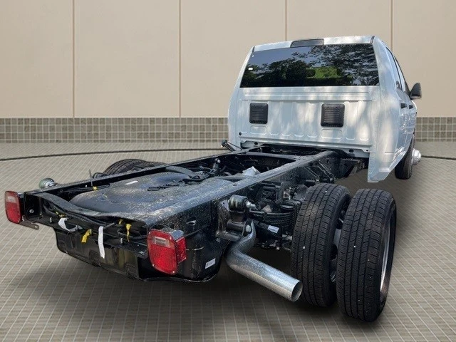 2024 Ram 3500 - Image 5 of 21