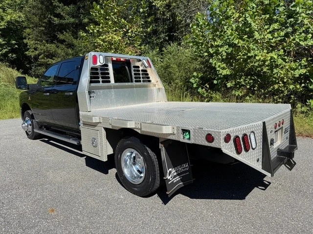 2024 Ram 3500 - Image 8 of 12