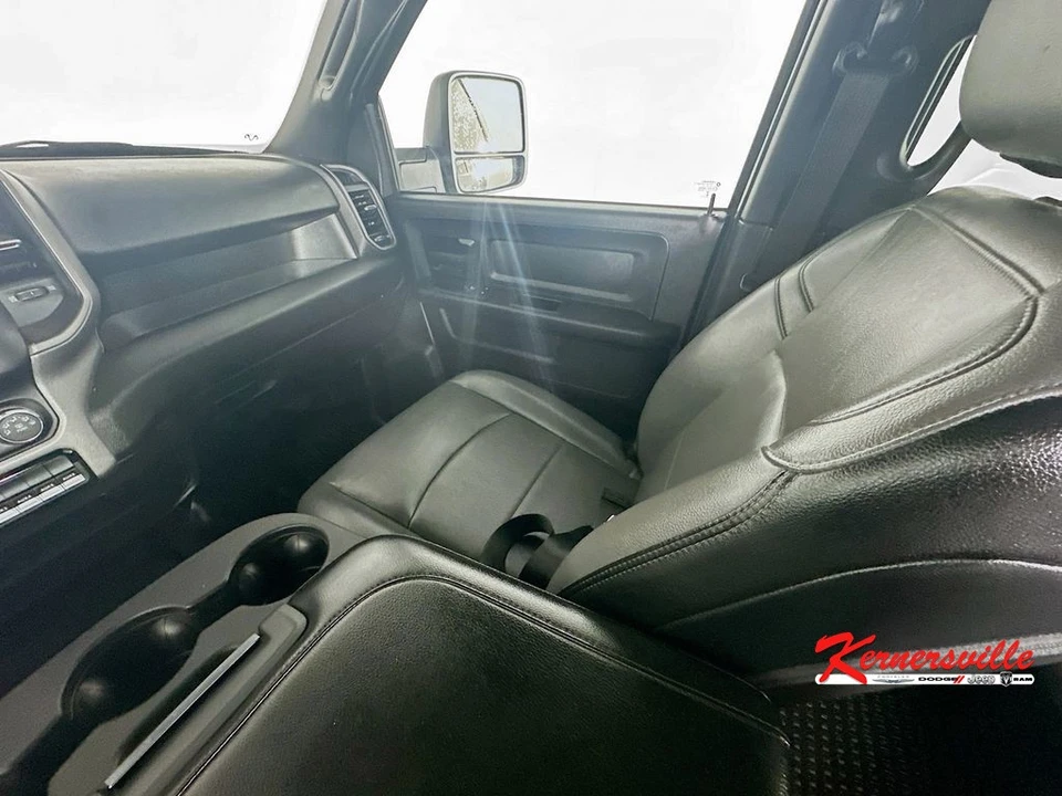 2024 Ram 3500 - Image 11 of 12