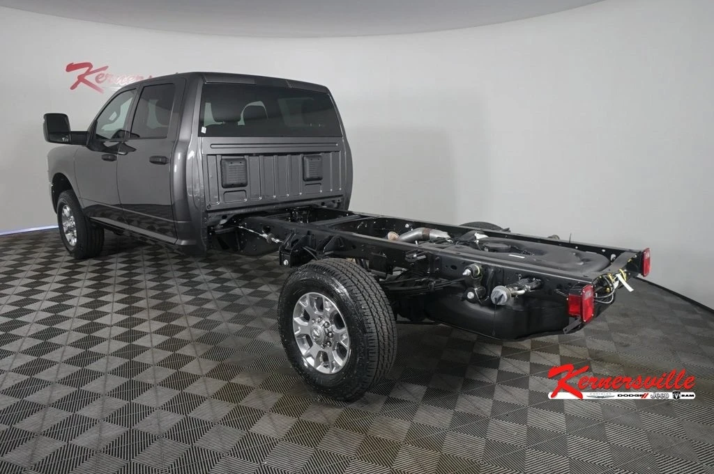 2024 Ram 3500 - Image 5 of 21