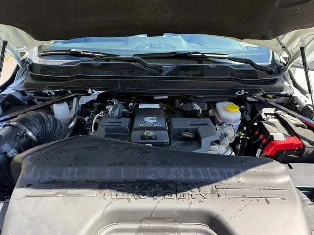 2024 Ram 3500 - Image 11 of 28