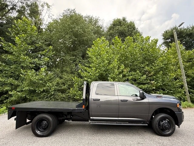 2024 Ram 3500 - Image 5 of 25