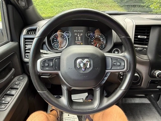 2024 Ram 3500 - Image 17 of 25