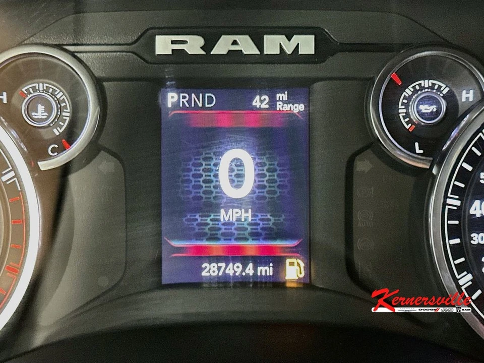 2024 Ram 3500 - Image 16 of 24