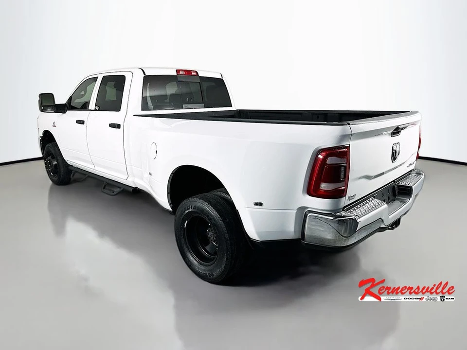 2024 Ram 3500 - Image 5 of 24