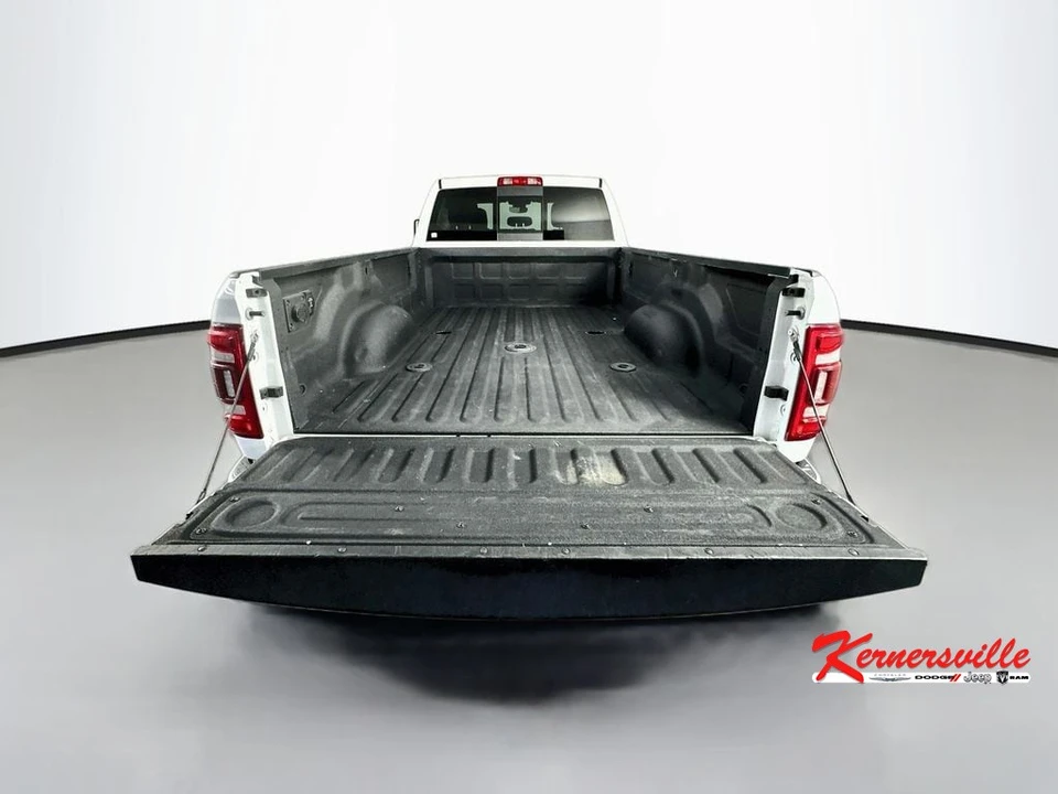 2024 Ram 3500 - Image 7 of 24