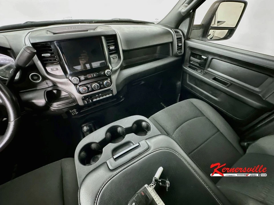 2024 Ram 3500 - Image 12 of 24