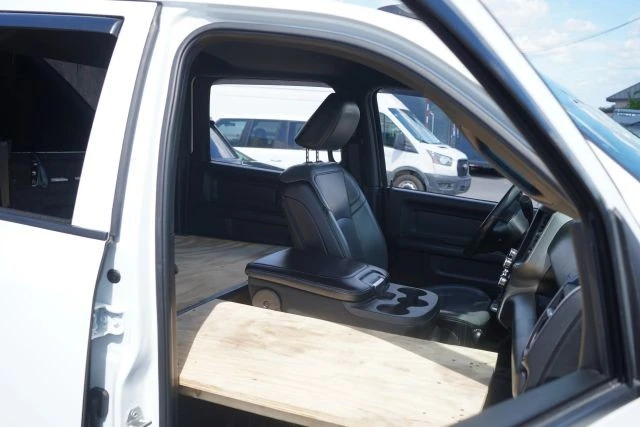 2024 Ram 3500 - Image 13 of 31