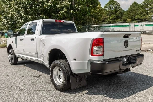 2024 Ram 3500 - Image 7 of 21