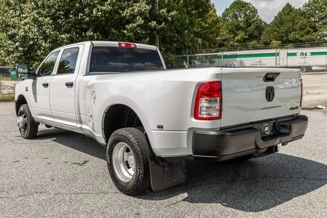 2024 Ram 3500 - Image 7 of 21