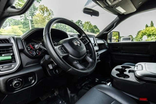 2024 Ram 3500 - Image 18 of 21