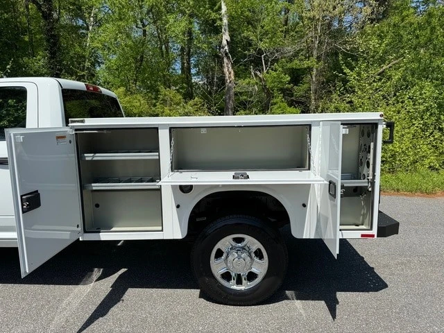 2024 Ram 3500 - Image 12 of 21