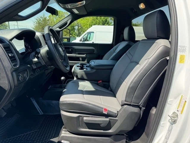 2024 Ram 3500 - Image 14 of 21