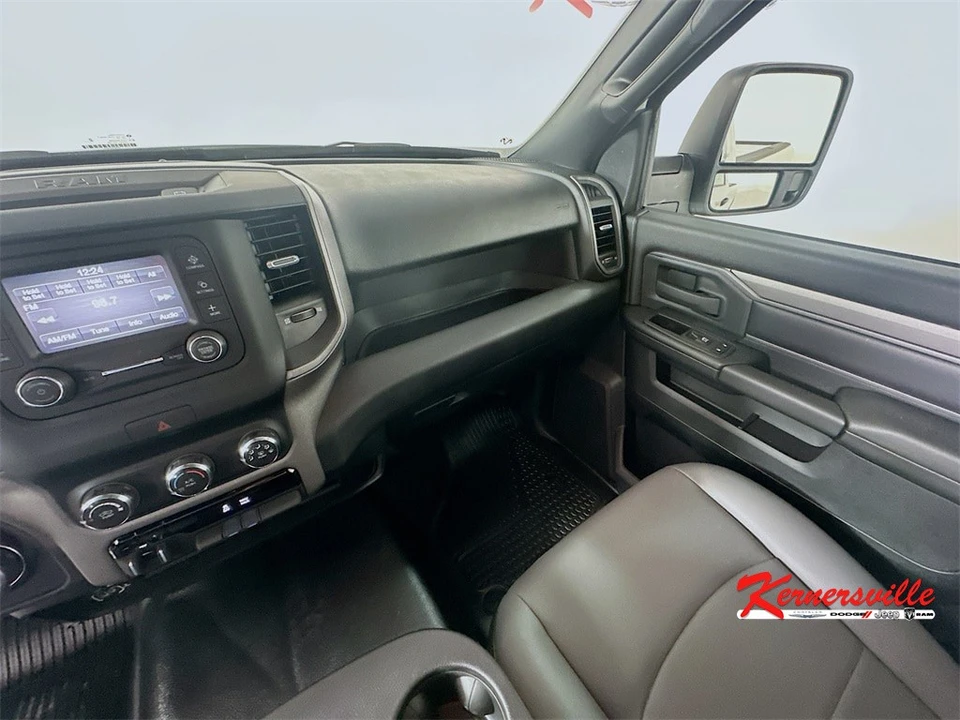 2024 Ram 3500 - Image 11 of 21