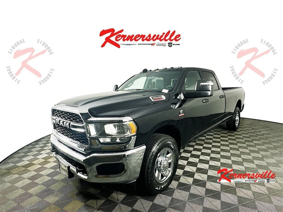 2024 Ram 3500 - Image 3 of 12