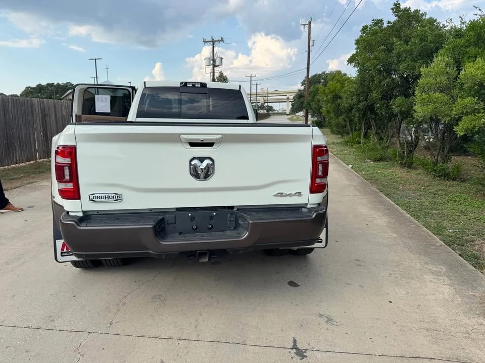 2024 Ram 3500 - Image 4 of 16