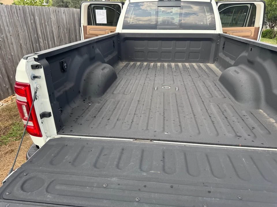 2024 Ram 3500 - Image 16 of 16