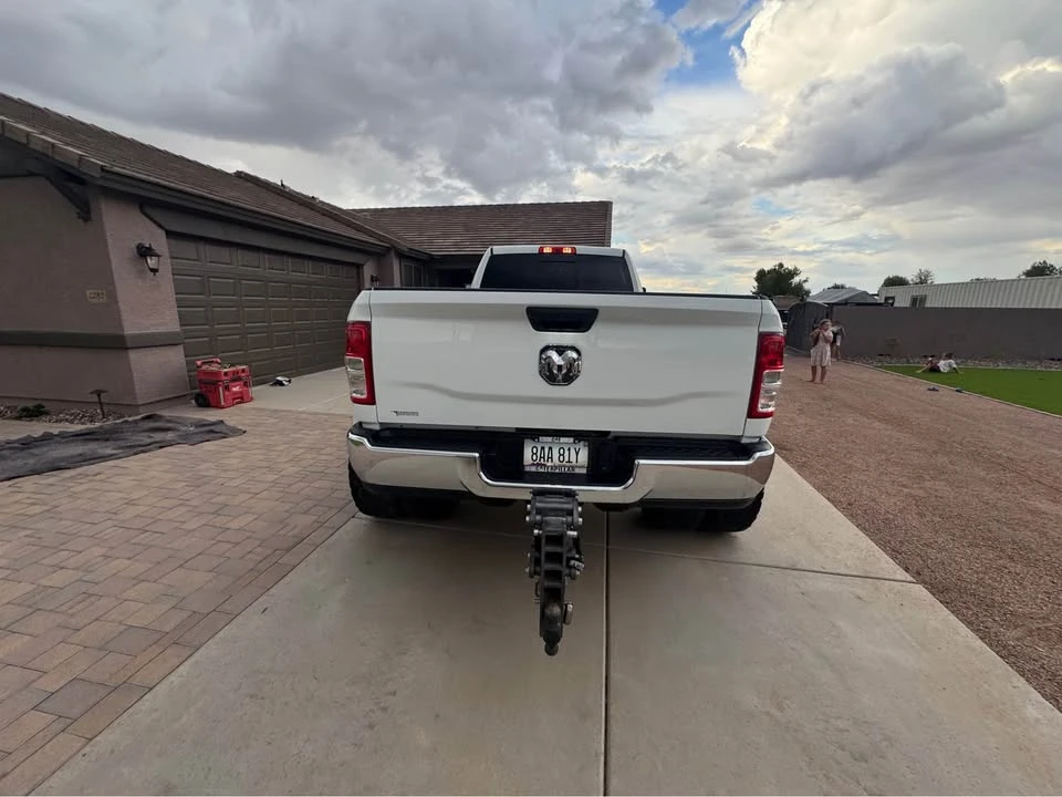 2024 Ram 3500 - Image 11 of 12