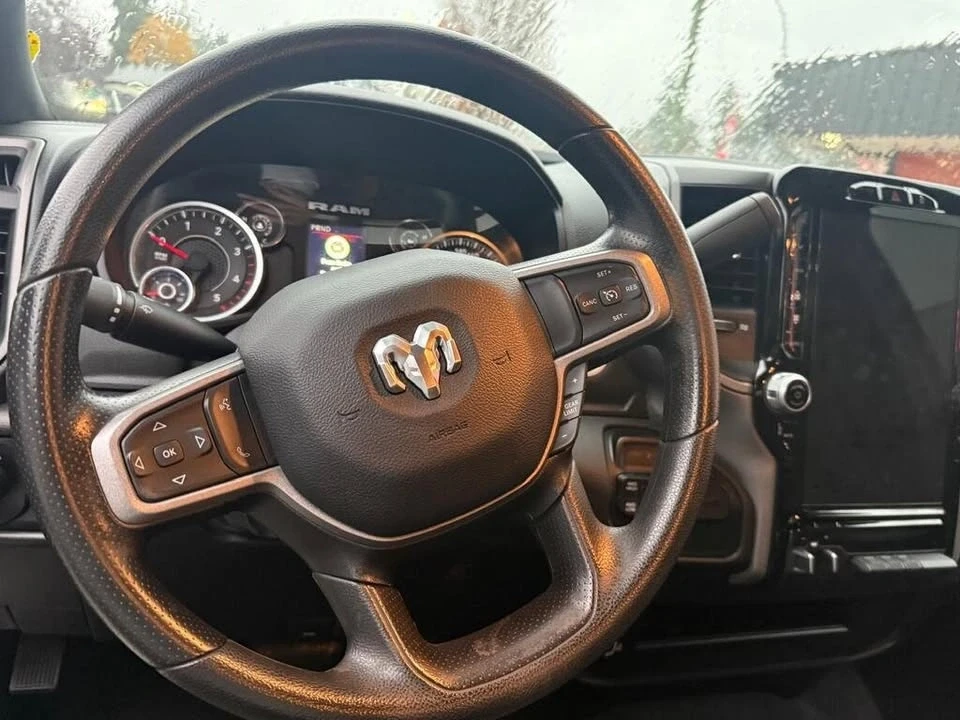 2024 Ram 3500 - Image 4 of 5