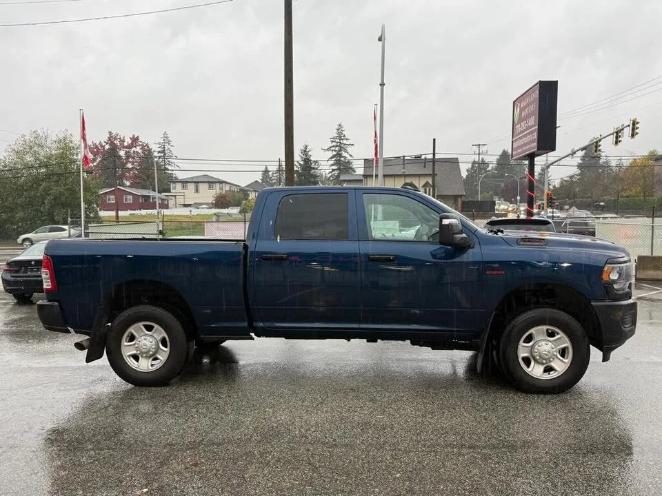 2024 Ram 3500 - Image 7 of 8