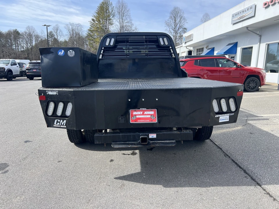 2024 Ram 4500 & 5500 - Image 2 of 12