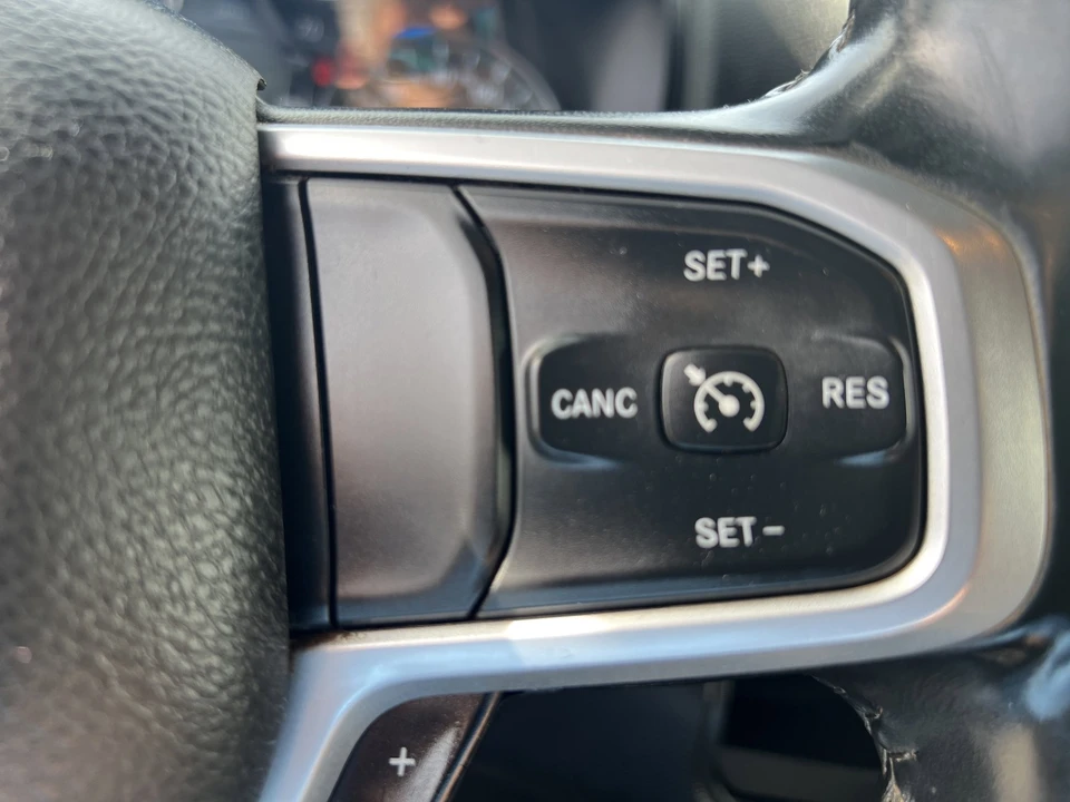 2024 Ram 4500 & 5500 - Image 25 of 29