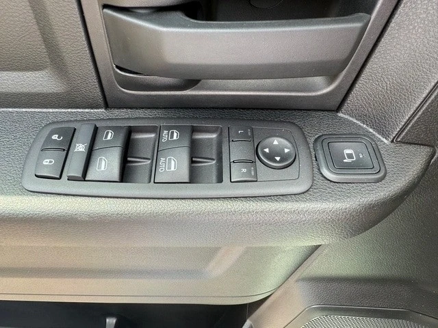 2024 Ram 4500 & 5500 - Image 20 of 21