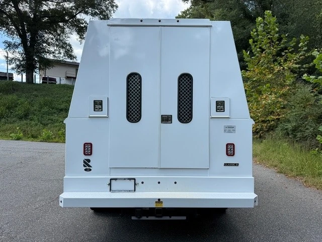 2024 Ram 4500 & 5500 - Image 8 of 12