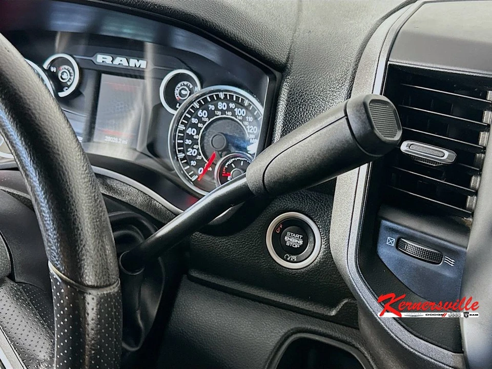 2024 Ram 4500 & 5500 - Image 14 of 24