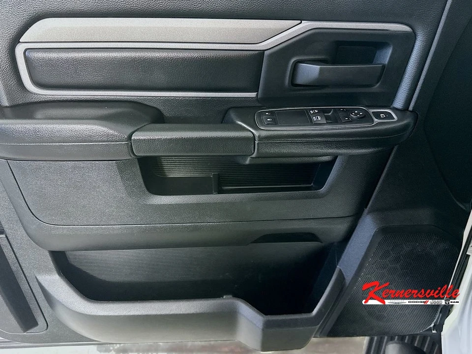 2024 Ram 4500 & 5500 - Image 20 of 24
