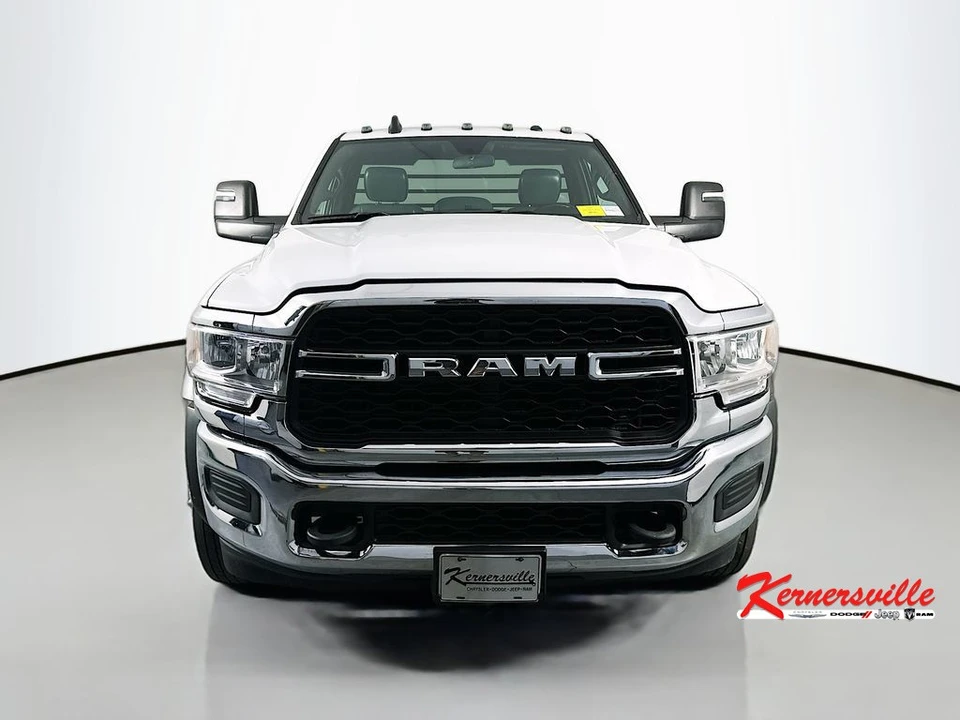 2024 Ram 4500 & 5500 - Image 2 of 24