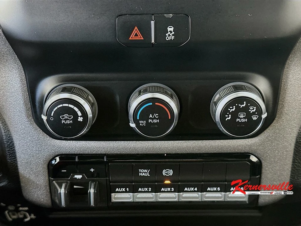 2024 Ram 4500 & 5500 - Image 16 of 24