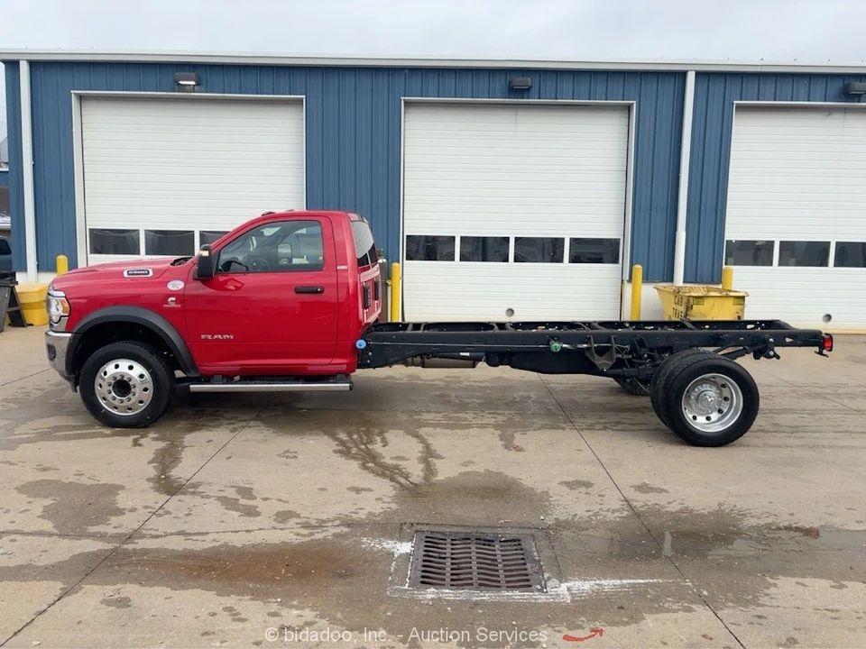 2024 Ram 4500 & 5500 - Image 5 of 12