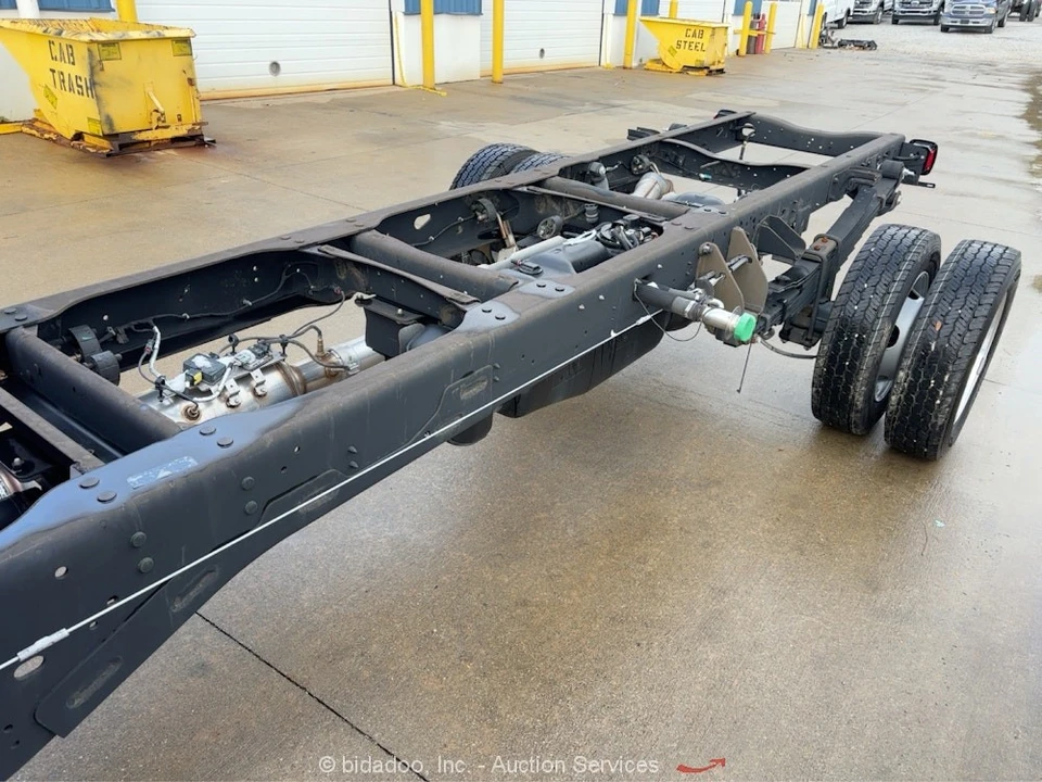 2024 Ram 4500 & 5500 - Image 10 of 12