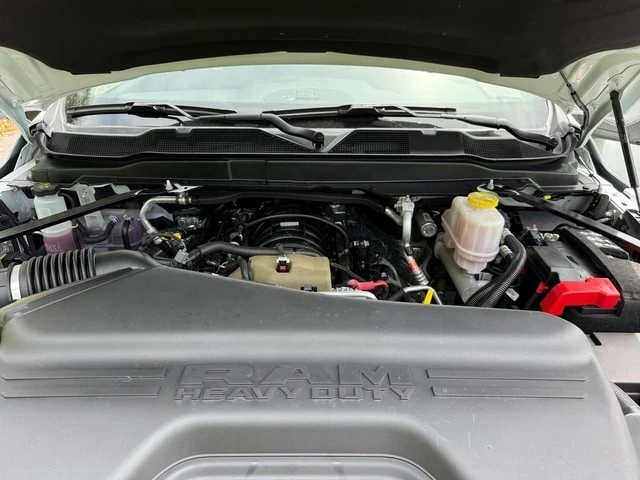 2024 Ram 4500 & 5500 - Image 9 of 21