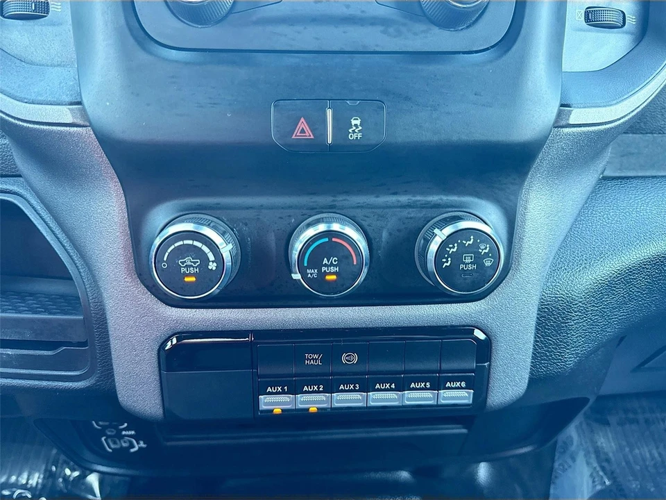 2024 Ram 4500 & 5500 - Image 14 of 21