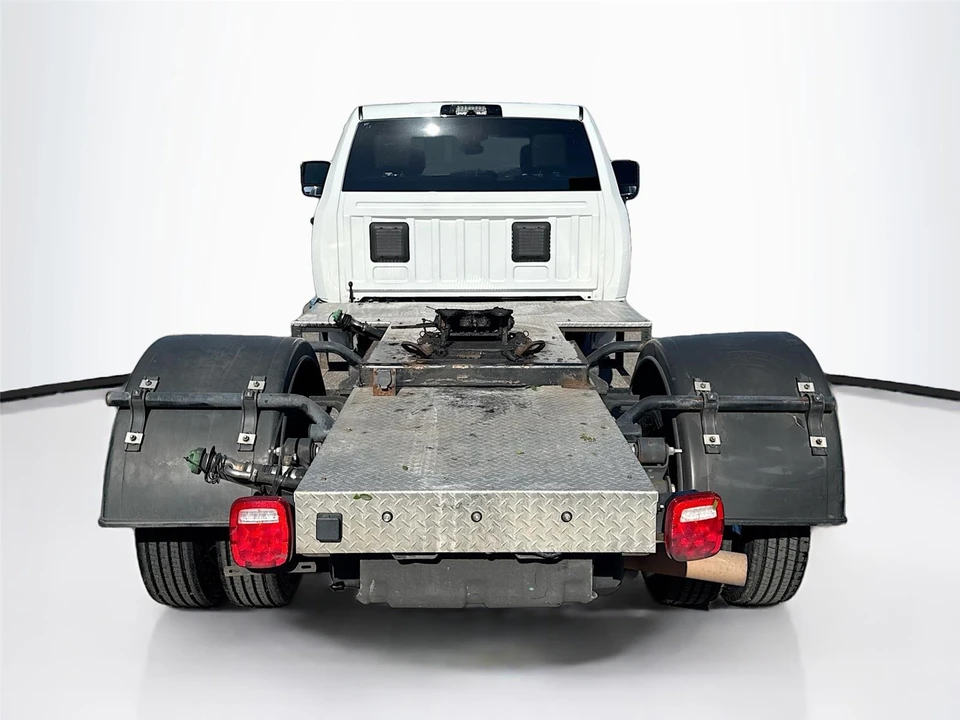 2024 Ram 4500 & 5500 - Image 6 of 21